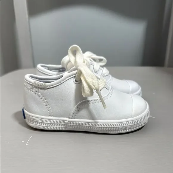 Keds Like New White Sneakers Classic leather - Picture 6 of 9